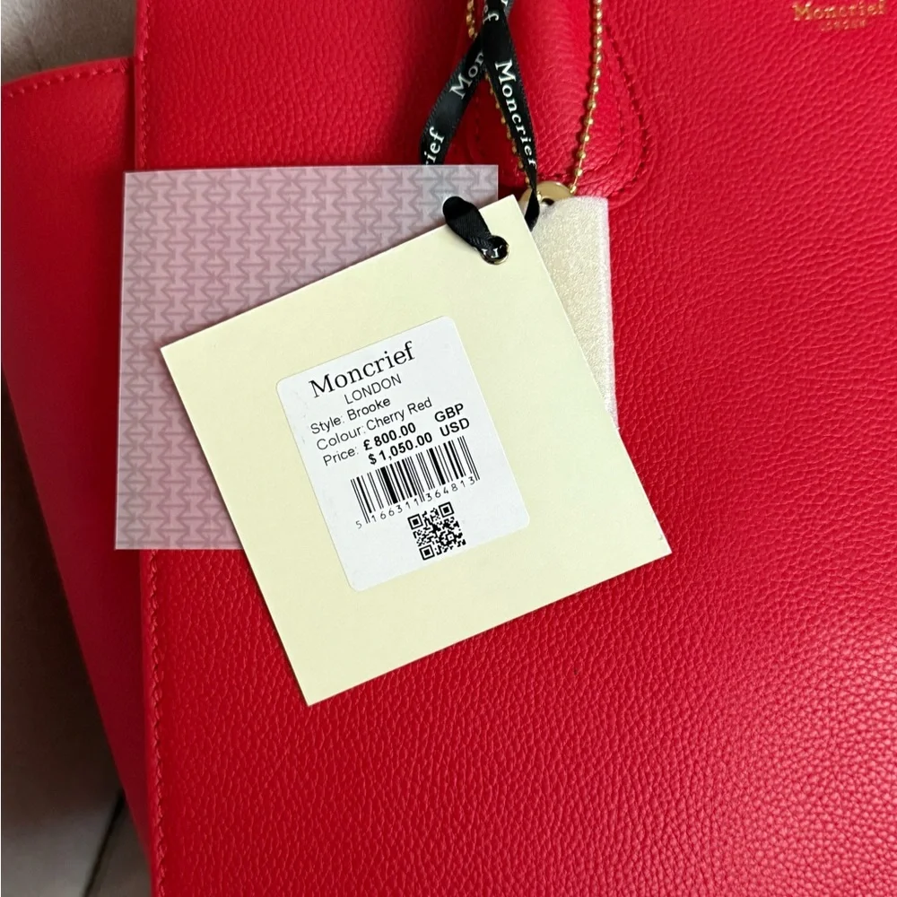 Elegant Red Leather Tote Bag - Picture 6 of 8